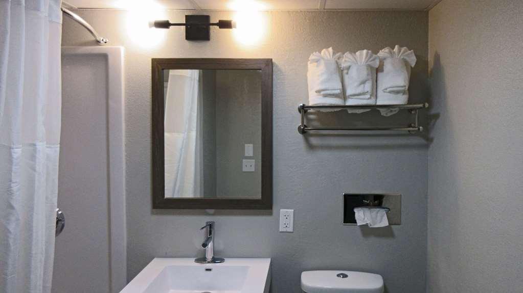 Suburban Studios Milwaukee Airport 部屋 写真